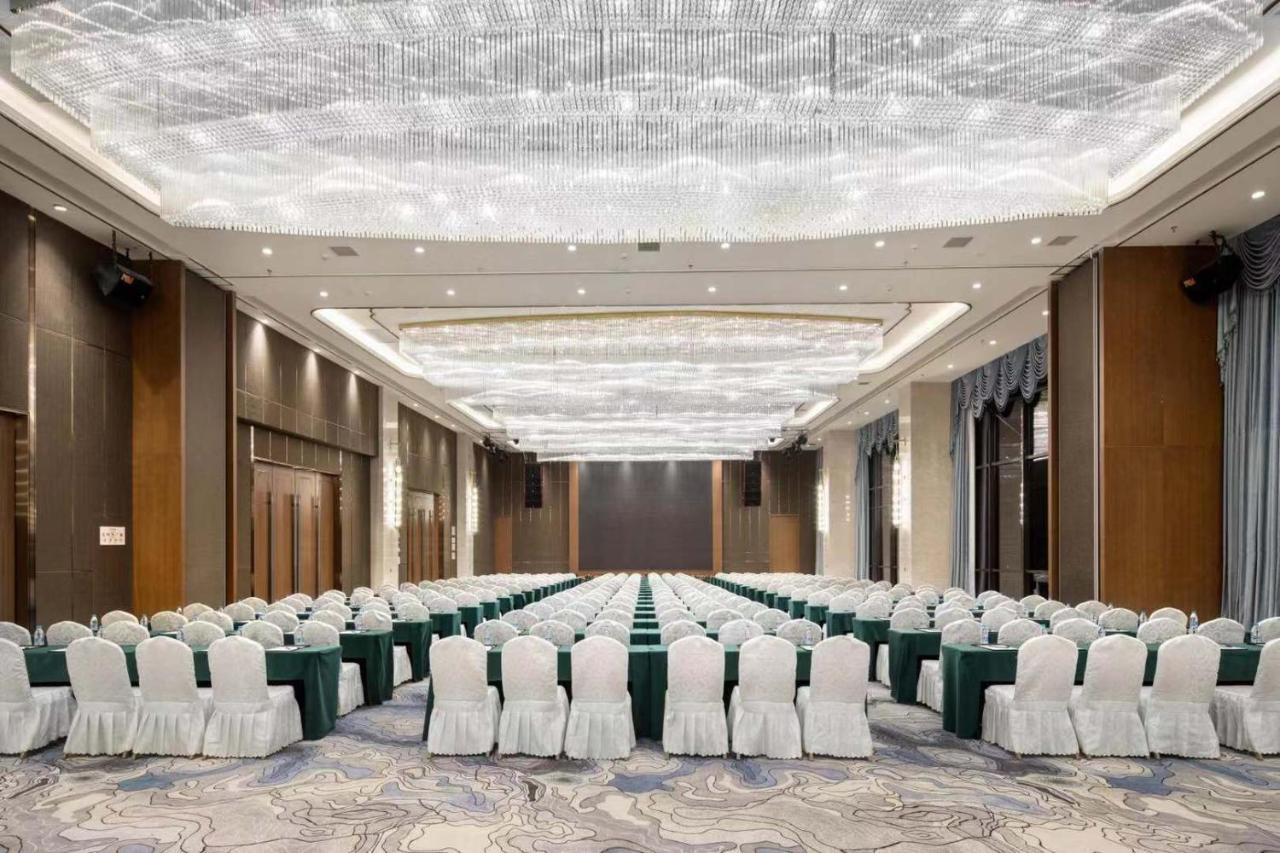 Ramada Plaza By Wyndham Enshi Hotel Eksteriør billede